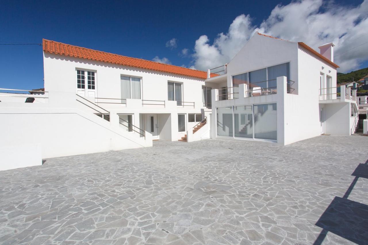 Bed and Breakfast 35Th Atlantic View à Lajes do Pico Extérieur photo